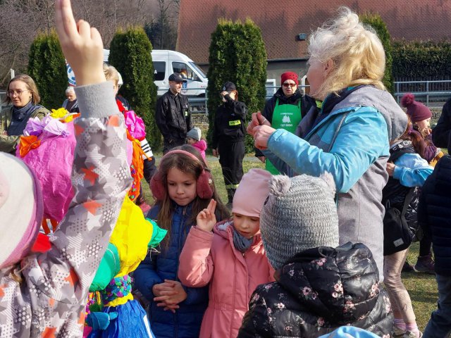 [FOTO] Pożegnali zimę i powitali wiosnę. Za nami coroczny piknik w Bystrzycy Górnej