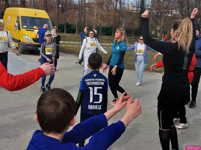 [FOTO] „Polska na zielonym szlaku”. Pobiegli w szczytnym celu