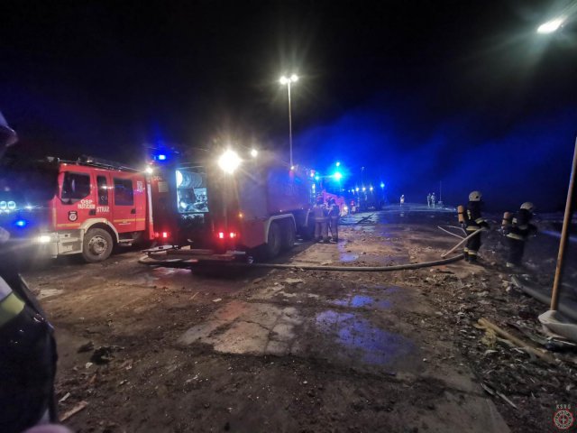 [FOTO] Pożar na wysypisku śmieci