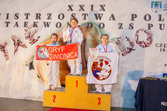 [FOTO] UKS Taekwon-do Gryf w pierwszej dziesiątce klasyfikacji generalnej Mistrzostw Polski