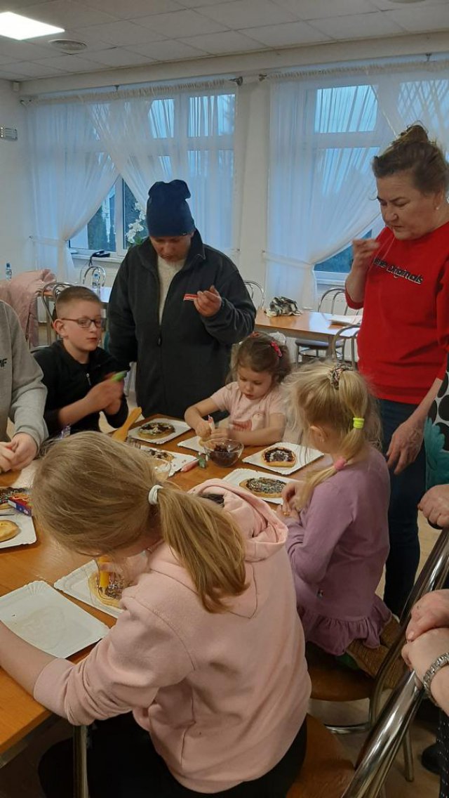 Kulinarne warsztaty zdobienia mazurków nabierają tempa [Foto]