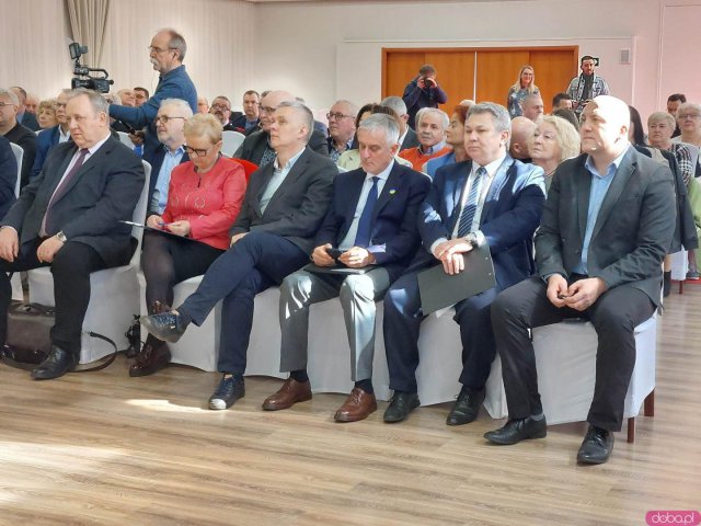 [FOTO] „Jaka Polska?Jaki Dolny Śląsk? ”.  Debata z politykami opozycji w Świdnicy