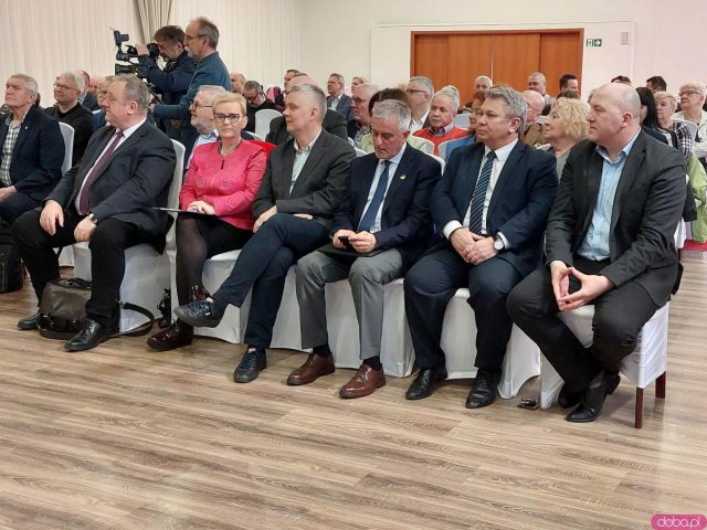 [FOTO] „Jaka Polska?Jaki Dolny Śląsk? ”.  Debata z politykami opozycji w Świdnicy