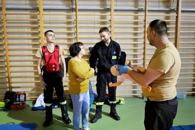 Szkolenie z pierwszej pomocy ze zbiórką na pomoc zwierzętom w Żarowie za nami [Foto]