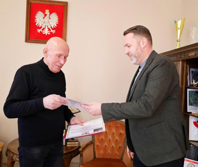 Żarów otrzymał dotacje na renowację zabytków. Których obiektów dotyczy dofinansowanie? [Foto, Szczegóły]