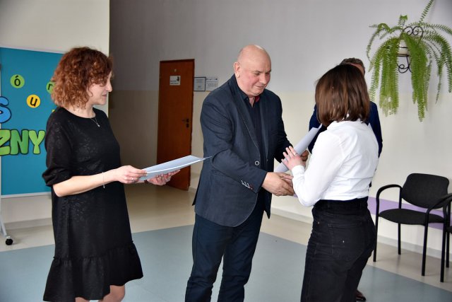 Mistrzowie ortografii nagrodzeni. Za nami Gminny Finał Konkursu Ortograficznego w Pszennie [Foto]