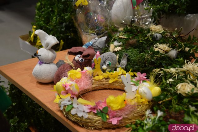 Występy, konkursy, bogato zastawione stoły i akcja charytatywna dla Agatki na Jarmarku Wielkanocnym w Jaworzynie Śląskiej [Foto]
