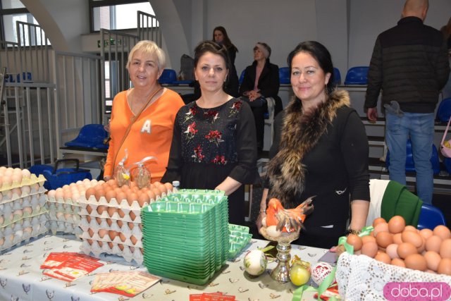 Występy, konkursy, bogato zastawione stoły i akcja charytatywna dla Agatki na Jarmarku Wielkanocnym w Jaworzynie Śląskiej [Foto]