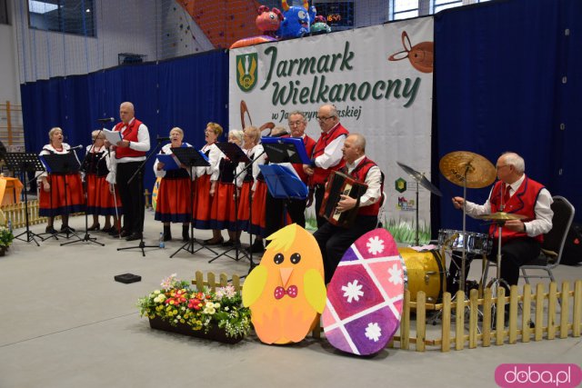 Występy, konkursy, bogato zastawione stoły i akcja charytatywna dla Agatki na Jarmarku Wielkanocnym w Jaworzynie Śląskiej [Foto]