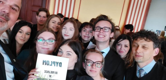 Konkurs stołów wielkanocnych w strzegomskim LO [Foto]