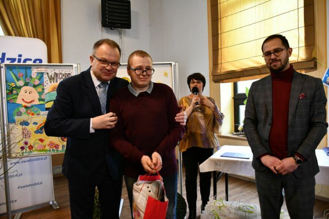 Młodzi artyści zostali uhonorowani w Świebodzicach [Foto]