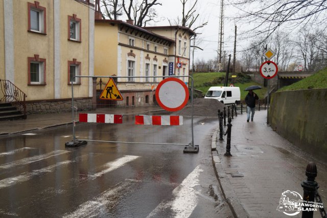 Wiadukt w Jaworzynie Śląskiej zamknięty