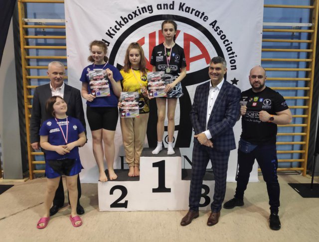 Jaworzyńscy fighterzy z workiem medali [Foto]