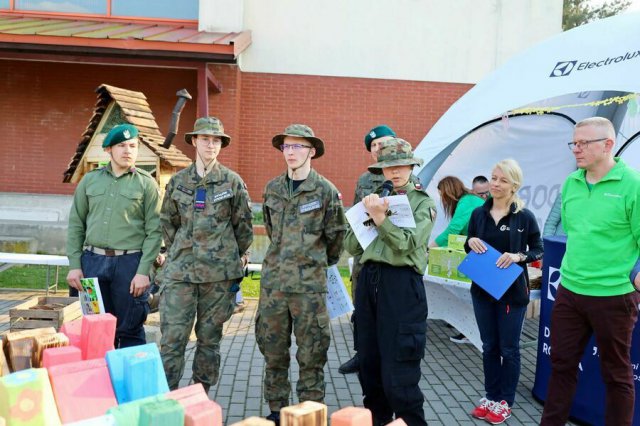 Tworzyli ekodomki w Żarowie [Foto, Wideo]