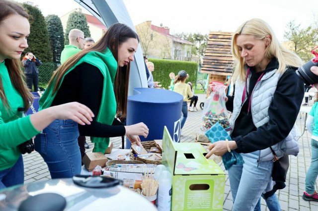 Tworzyli ekodomki w Żarowie [Foto, Wideo]