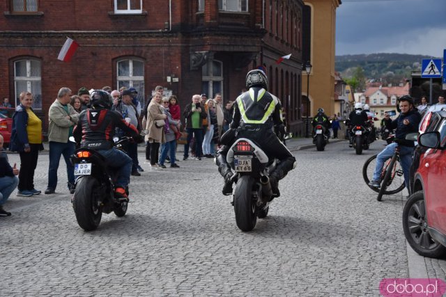 Motocykliści spotkali się na świebodzickim Rynku po raz jedenasty [Foto, Wideo]