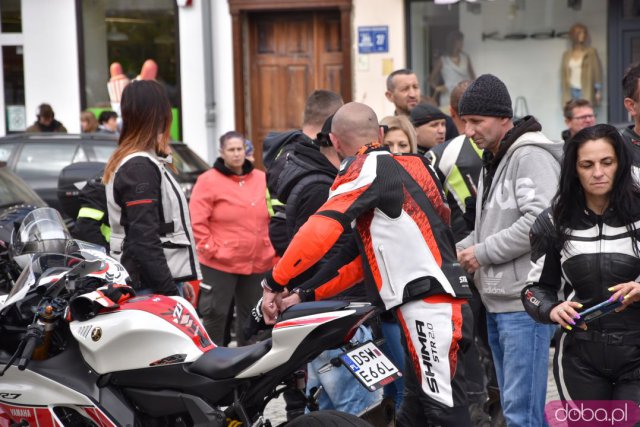 Motocykliści spotkali się na świebodzickim Rynku po raz jedenasty [Foto, Wideo]