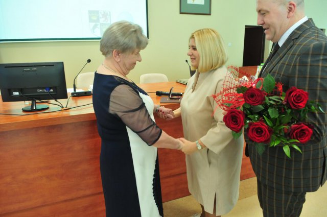 Pani Elżbieta Dudziak z tytułem zasłużonej dla Świdnicy [Foto]