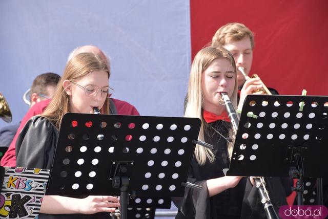 Ależ zabawa! Strzegomianie świętują na pikniku w Forcie Gaj [Foto]