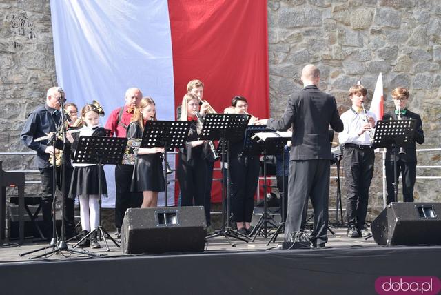 Ależ zabawa! Strzegomianie świętują na pikniku w Forcie Gaj [Foto]