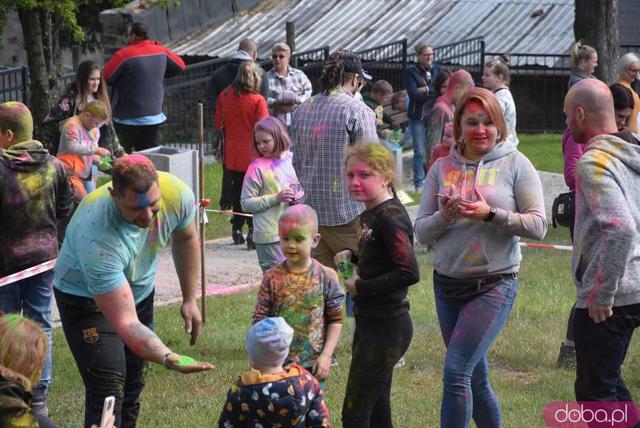 Ależ zabawa! Strzegomianie świętują na pikniku w Forcie Gaj [Foto]