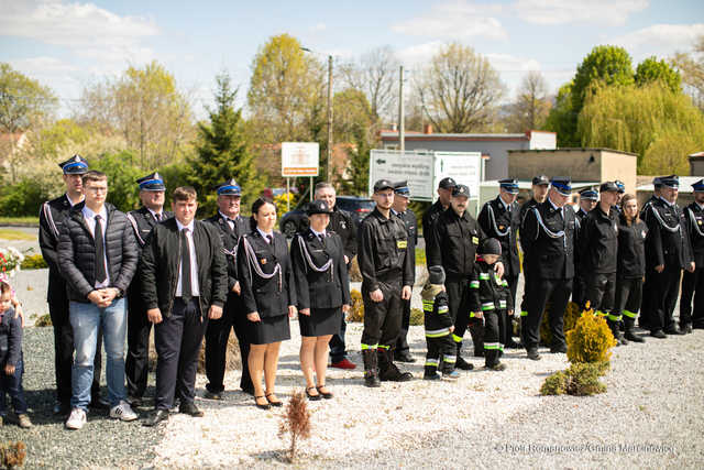 [FOTO] Dzień Flagi, Święto Konstytucji i Dzień Strażaka w Marcinowicach