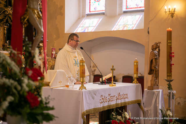 [FOTO] Dzień Flagi, Święto Konstytucji i Dzień Strażaka w Marcinowicach