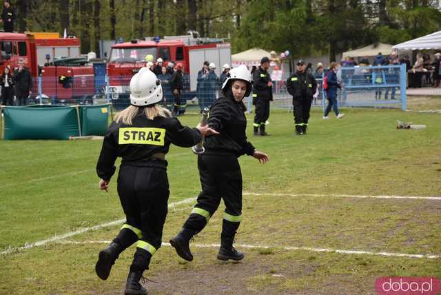 Ależ rywalizacja! Strażacy z gminy Jaworzyna Śląska konkurowali w zawodach pożarniczych. Znamy wyniki! [Foto]