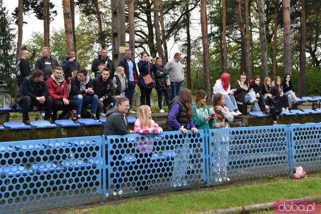 Ależ rywalizacja! Strażacy z gminy Jaworzyna Śląska konkurowali w zawodach pożarniczych. Znamy wyniki! [Foto]