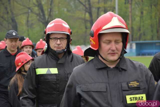 Ależ rywalizacja! Strażacy z gminy Jaworzyna Śląska konkurowali w zawodach pożarniczych. Znamy wyniki! [Foto]