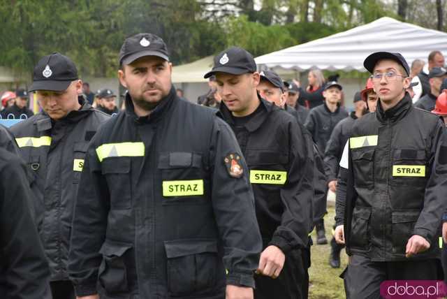 Ależ rywalizacja! Strażacy z gminy Jaworzyna Śląska konkurowali w zawodach pożarniczych. Znamy wyniki! [Foto]