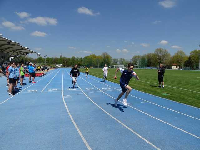 Za nami Szkolna Liga Lekkoatletyczna klas 7-8 SP w Świdnicy [Foto]