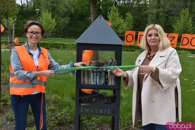 Za nami Rodzinny Rajd Rowerowy Odjazdowy Bibliotekarz połączony z piknikiem w Burkatowie. Otwarto również nową, ogólnodostępną biblioteczkę w Parku Centralnym [Foto]