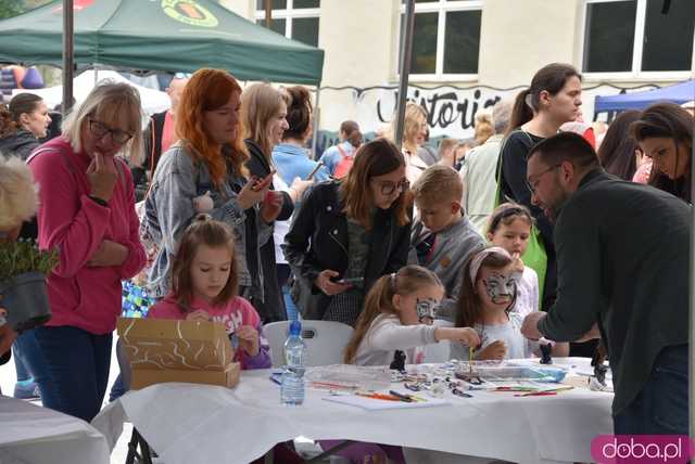 Świdniczanie wspierają Liliankę. Tłumy na pikniku charytatywnym dla chorej dziewczynki [Foto]