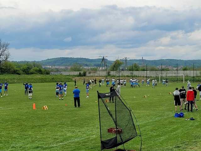Drużyna Footballu Amerykańskiego Panthers Wrocław w Świebodzicach [Foto]