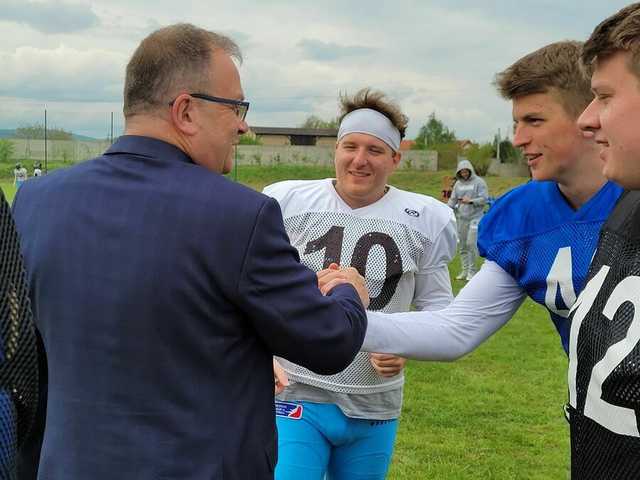Drużyna Footballu Amerykańskiego Panthers Wrocław w Świebodzicach [Foto]