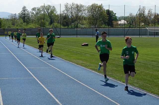 Czwórbój Lekkoatletyczny klas 5-6 SP w Świdnicy za nami [Foto]