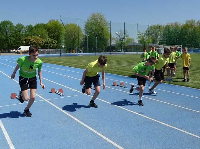 Czwórbój Lekkoatletyczny klas 5-6 SP w Świdnicy za nami [Foto]