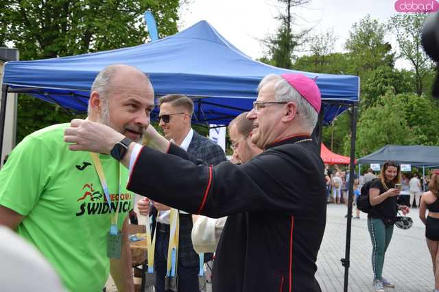 Zabawa jakich mało. Przed nami festyn rodzinny z 4. Świdnickim Biegiem Papieskim i akcją charytatywną