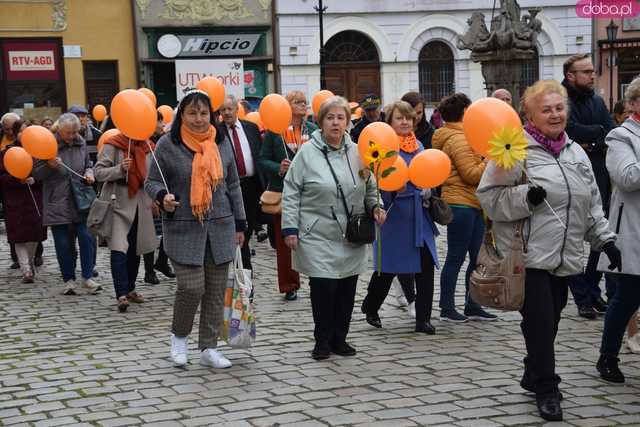 [FOTO] Akcja podopiecznych PSONI z okazji Dnia Godności