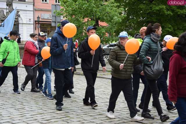 [FOTO] Akcja podopiecznych PSONI z okazji Dnia Godności