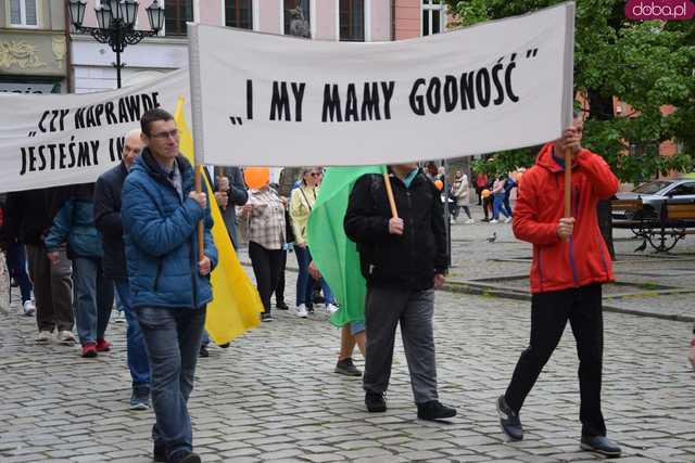 [FOTO] Akcja podopiecznych PSONI z okazji Dnia Godności