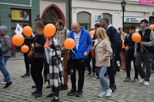 [FOTO] Akcja podopiecznych PSONI z okazji Dnia Godności