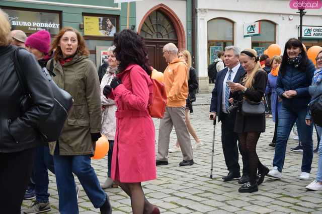 [FOTO] Akcja podopiecznych PSONI z okazji Dnia Godności