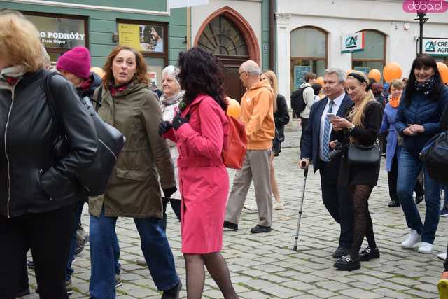 [FOTO] Akcja podopiecznych PSONI z okazji Dnia Godności