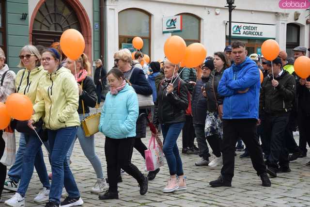 [FOTO] Akcja podopiecznych PSONI z okazji Dnia Godności