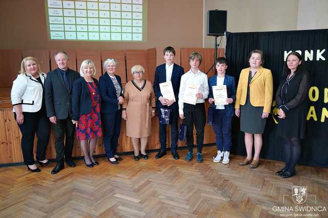 Laury w konkursie wiedzy samorządowej dla uczniów ze SP w Grodziszczu [Foto]