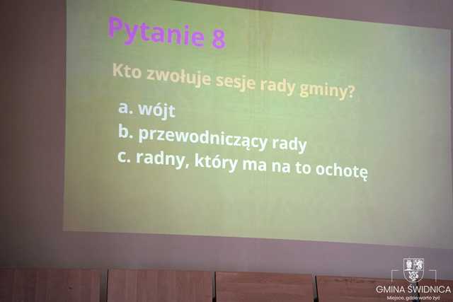 Laury w konkursie wiedzy samorządowej dla uczniów ze SP w Grodziszczu [Foto]