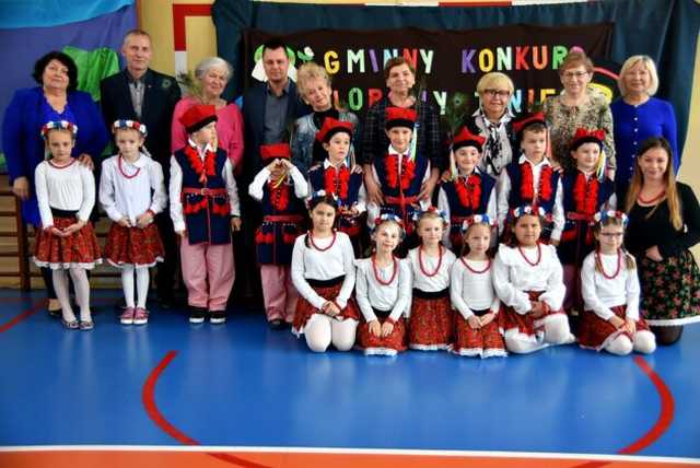 [FOTO] Przedszkolaki na ludowo