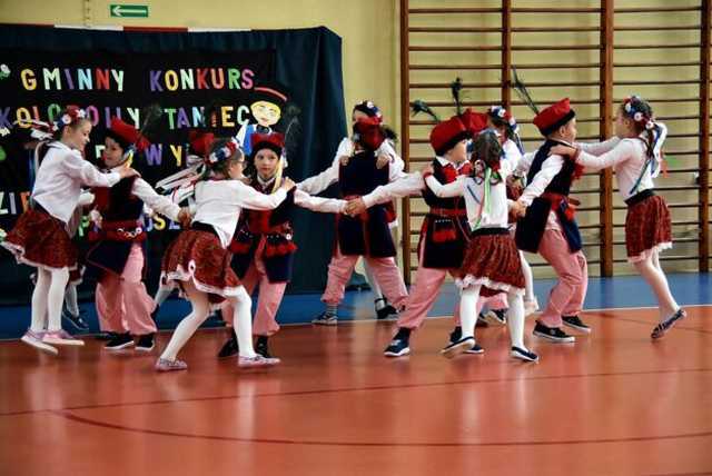 [FOTO] Przedszkolaki na ludowo